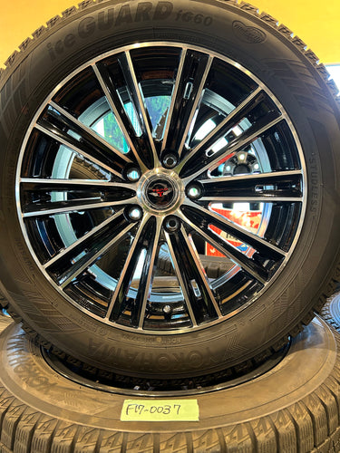 F17-0037ヨコハマｱｲｽｶﾞｰﾄﾞ　IG60215/55Ｒ17スタッドレス