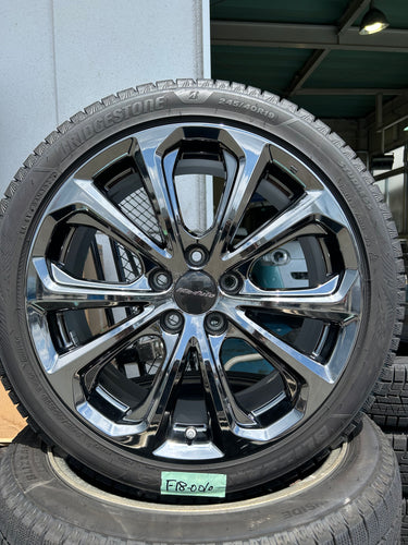 F18-0010ブリヂストンﾌﾞﾘｻﾞｯｸ　VRX3商談中245/40Ｒ19スタッドレス