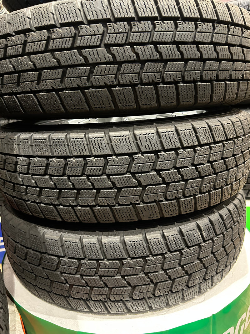 ギャラリービューアに画像をロードする, K14-0084グッドイヤーｱｲｽﾅﾋﾞ7155/65Ｒ14スタッドレス
