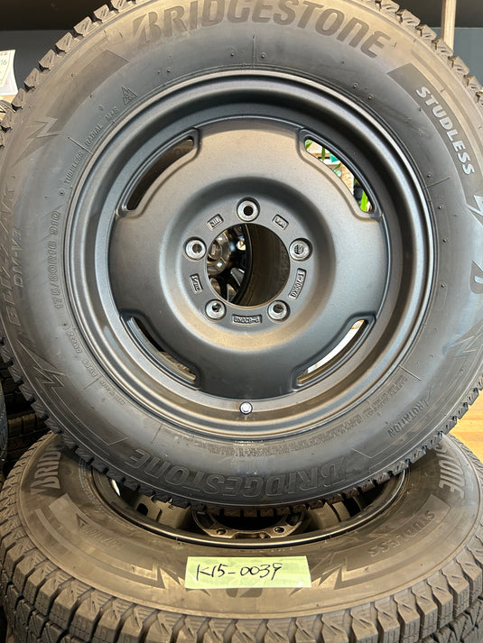K15-0039ブリヂストンﾌﾞﾘｻﾞｯｸ　DM-V3175/80Ｒ16スタッドレス