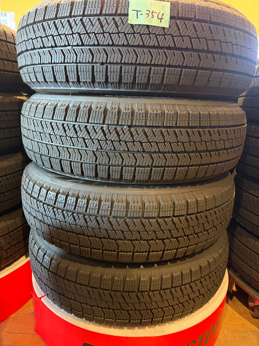 T-354ブリヂストンﾌﾞﾘｻﾞｯｸVRX2165/60R15スタッドレス